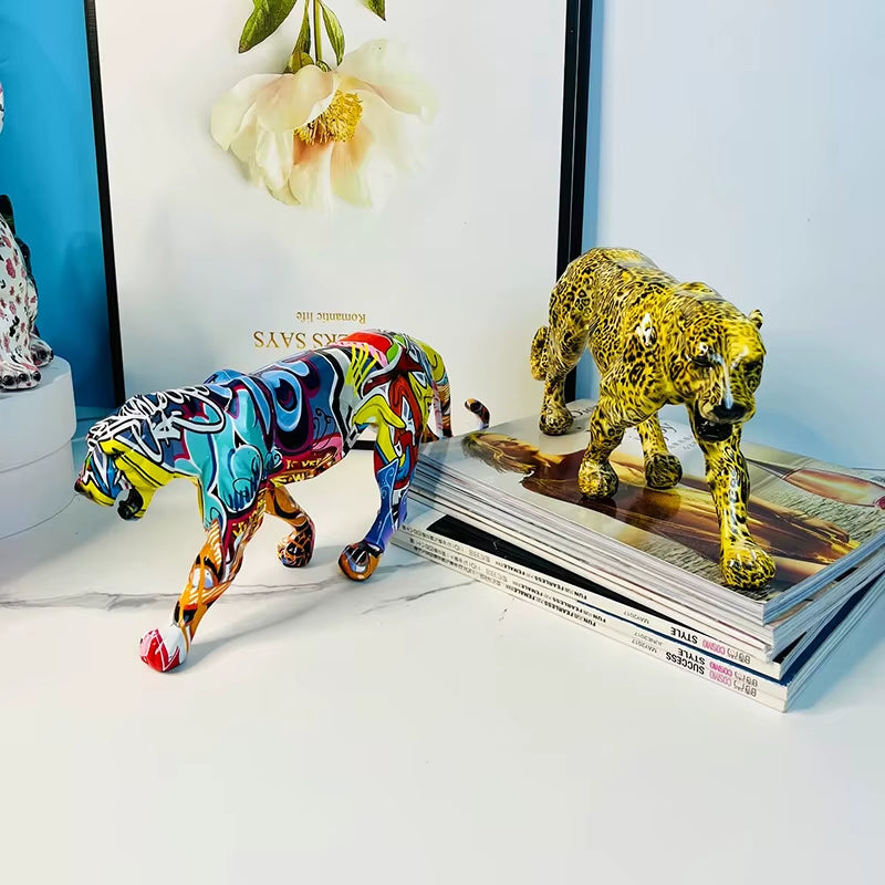 Abstract Resin Leopard Statue Africa Wildlife Panther Figurine Animal Sculpture Modern Home Desktop Office Decoration