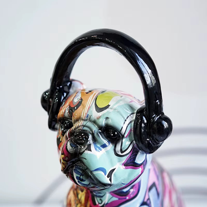 Bulldog Wearing Headphone Figurines Resin Graffiti Art Dog Statue Home Living Room Desktop Decor Pet Model Collection