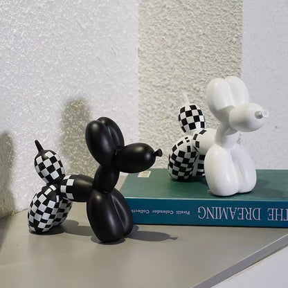 Classical Plaid Balloon Dog Ornament Luxury Tabletop Shelf Living Room Home Office Modern Art Decoration Accessories