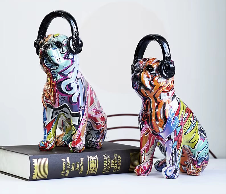 Bulldog Wearing Headphone Figurines Resin Graffiti Art Dog Statue Home Living Room Desktop Decor Pet Model Collection